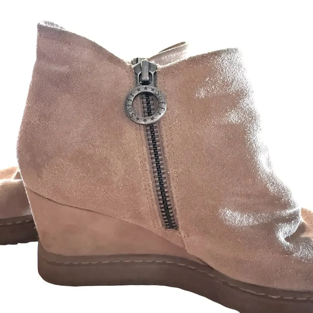 Sofft Siri Suede Leather Side Zip Wedge Ankle Booties Boots Slouch Beige sz 7.5